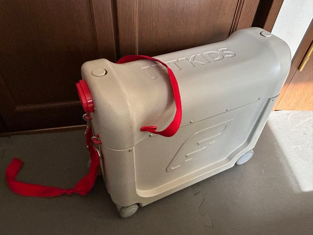 ジェットキッズ　飛行機用ベッド　JETKIDS 美品