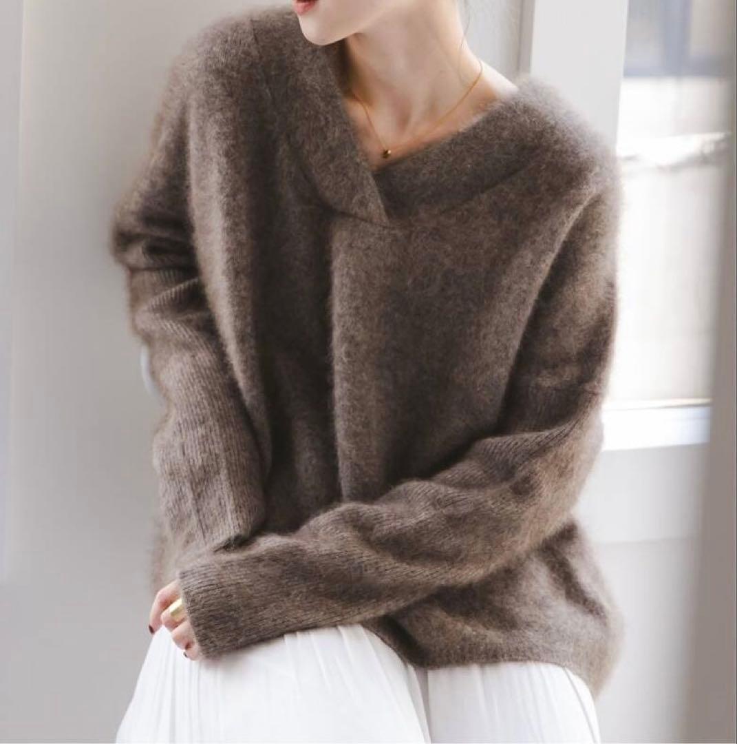 Noble ノーブル　ファーVネックニット　ブラウン