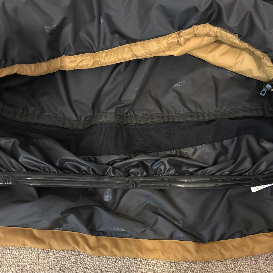新品　THE NORTH FACE マウンテンジャケット