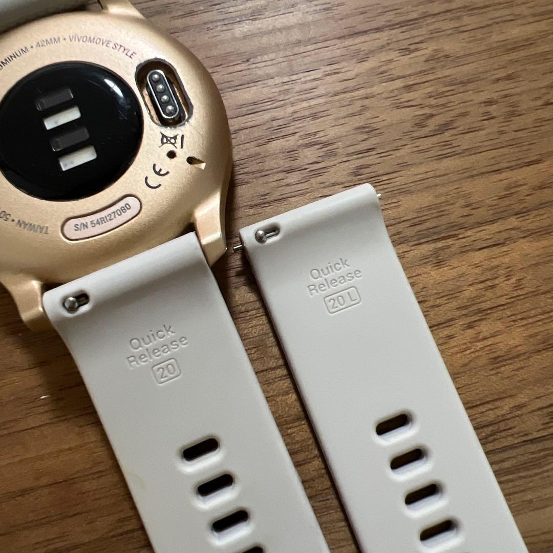 時計 GARMIN vivomovestyle