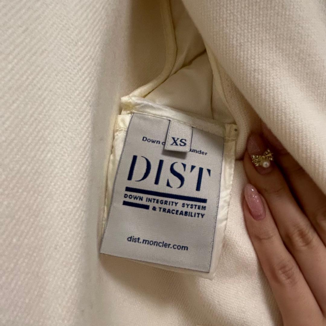 モンクレール　MONCLER アイボリー ダウンスリーブ ポンチョ