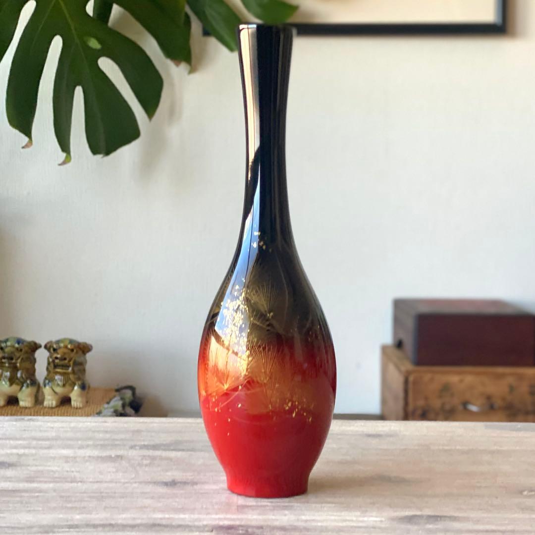 輪島塗　黒朱　花器　一輪挿し　花瓶　鶴首型　沈金　ぼかし塗