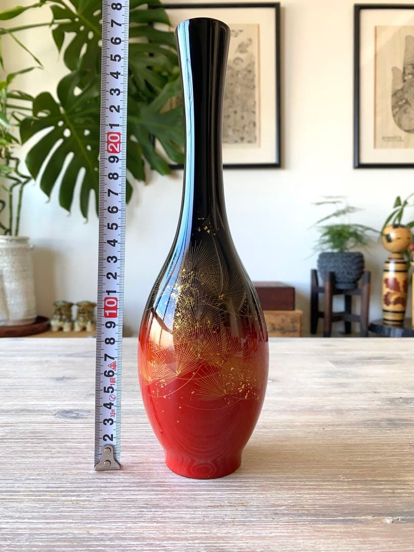 輪島塗　黒朱　花器　一輪挿し　花瓶　鶴首型　沈金　ぼかし塗