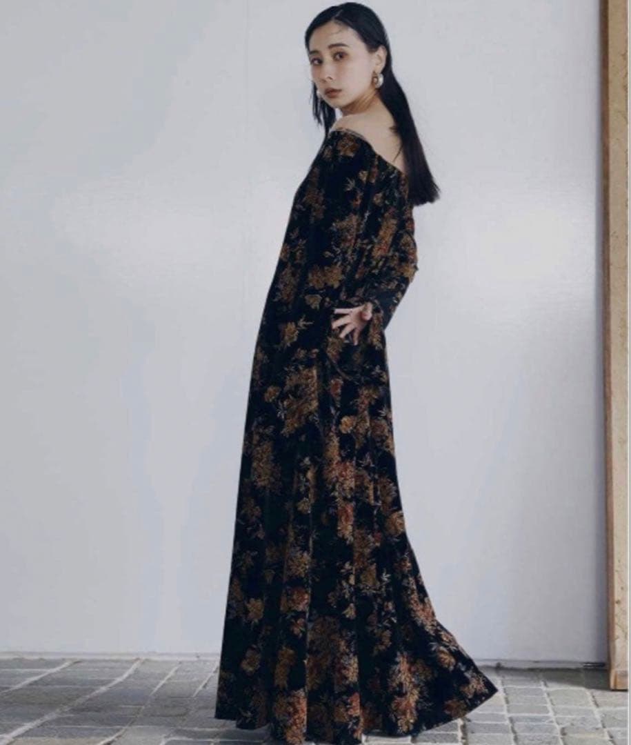ワンピース AMERI FLOWER PRINT VELOUR DRESS