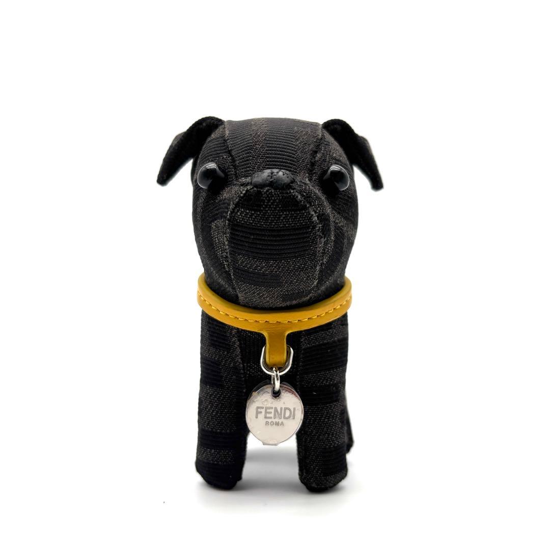 未使用保管品 フェンディ 犬 ドッグ チワワ バッグチャーム ズッカ FF 黒