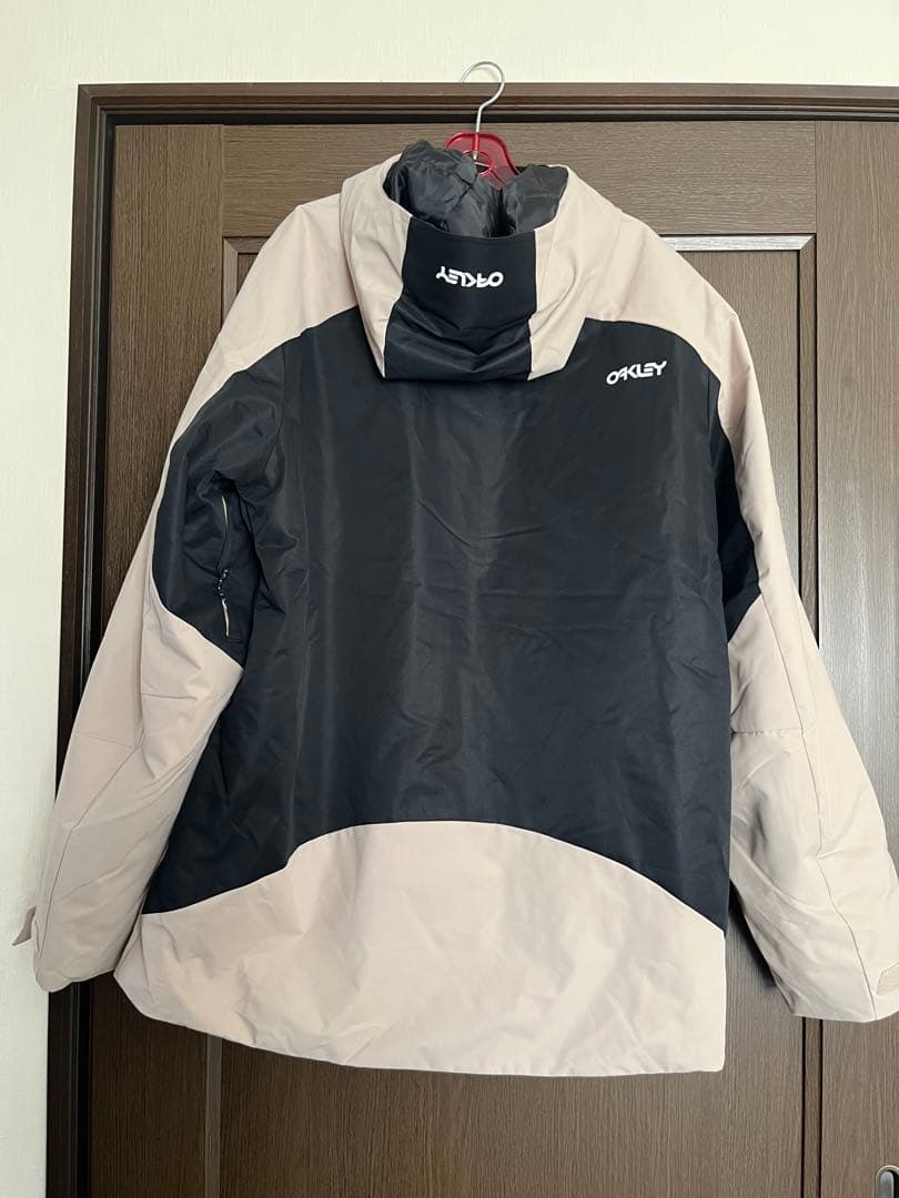 OAKLEY スノーボードウェアXL ベージュ/ブラック