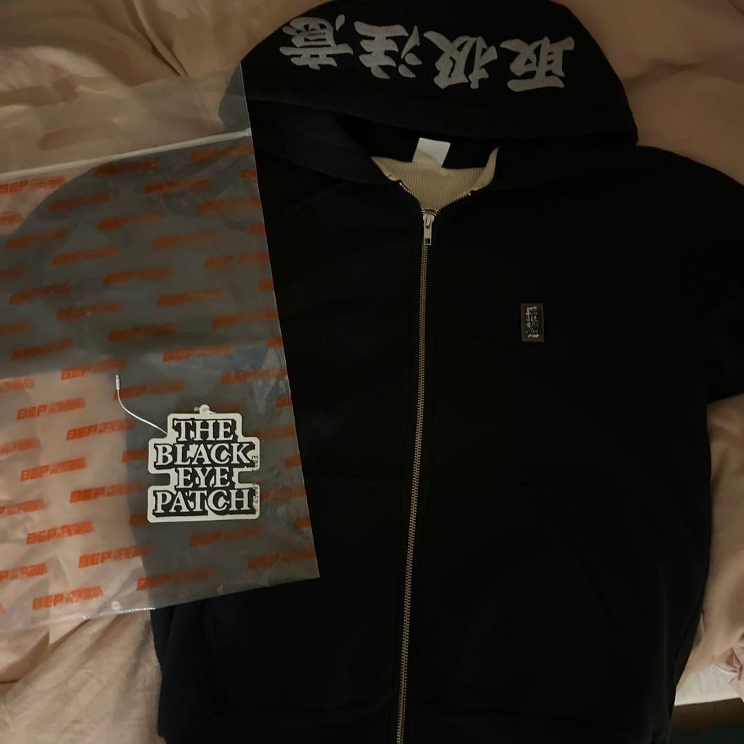 BLACK EYE PATCH ロゴパーカー 人気 完売モデル 美品