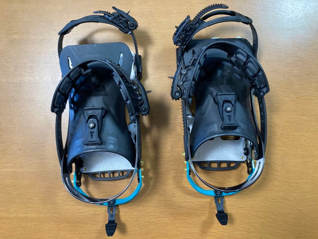 カラコラム　プライムX womanモデル　Mサイズ　未使用　22-23