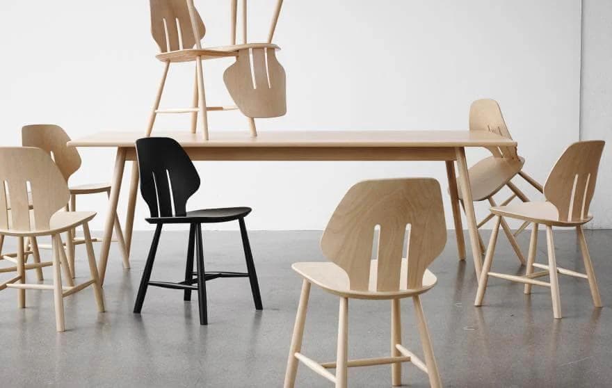 J67チェア（オークナチュラル）｜FDBモブラー