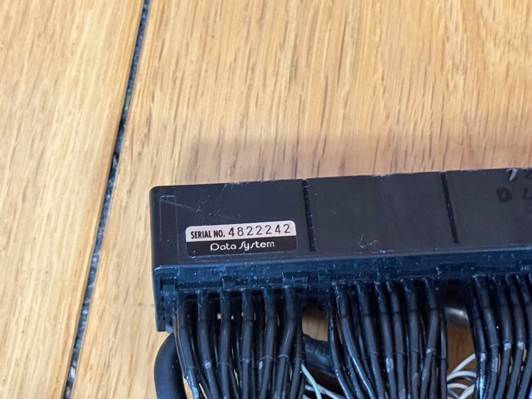 レクサス　LS用　エアサスコントローラー