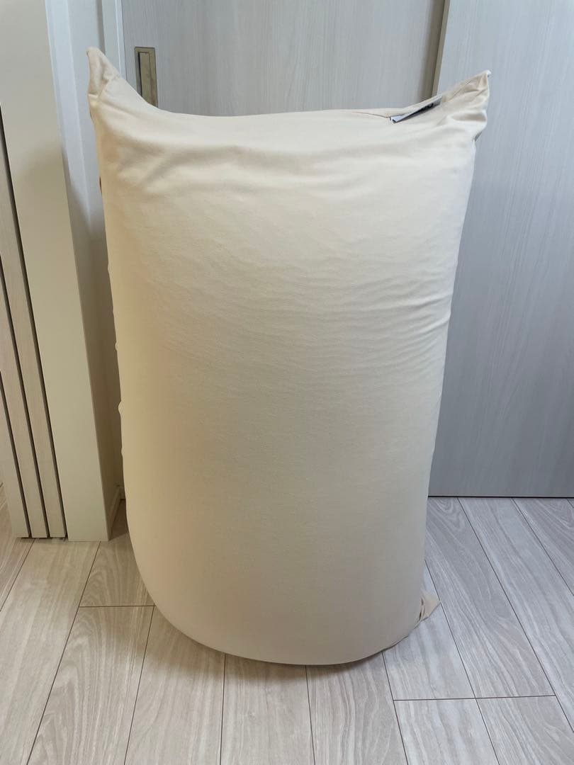 ゆっきー　Yogibo short ヨギボーショート クリームホワイト