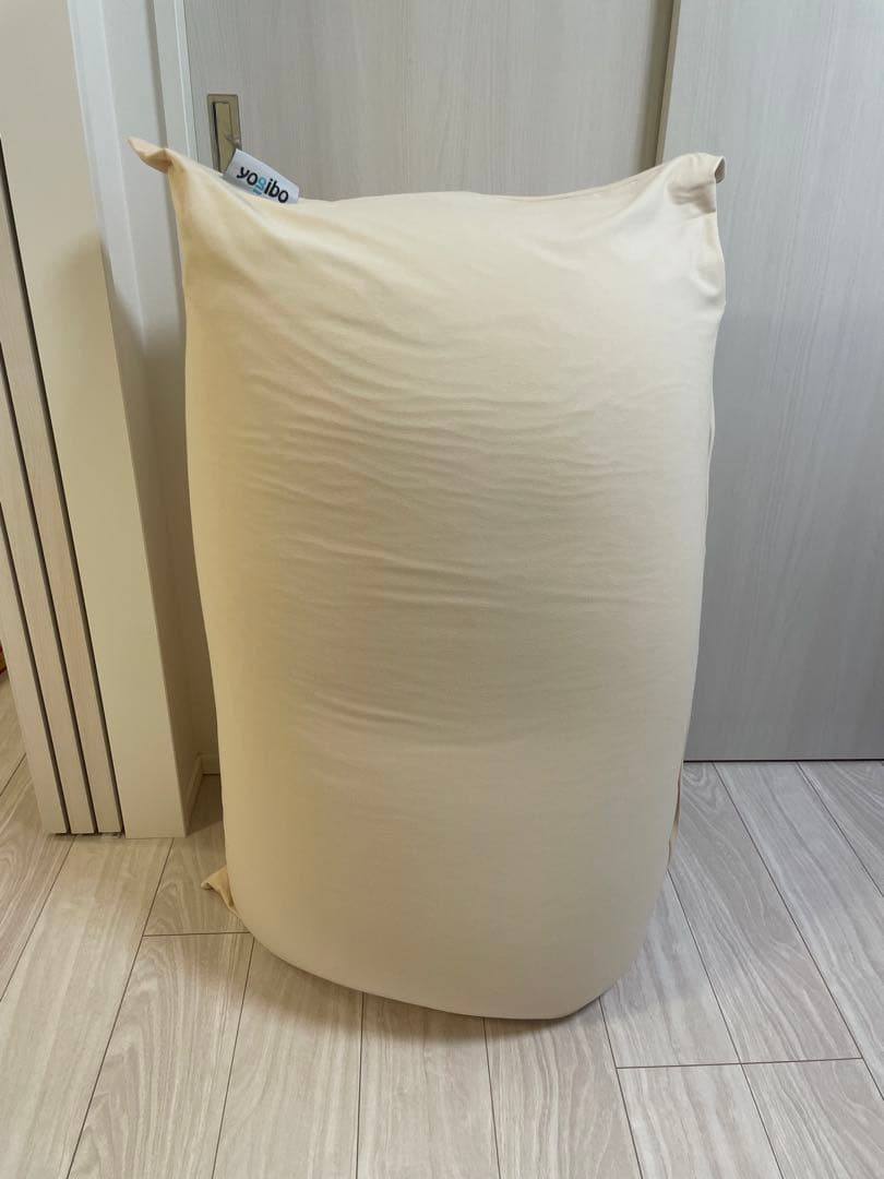 ゆっきー　Yogibo short ヨギボーショート クリームホワイト