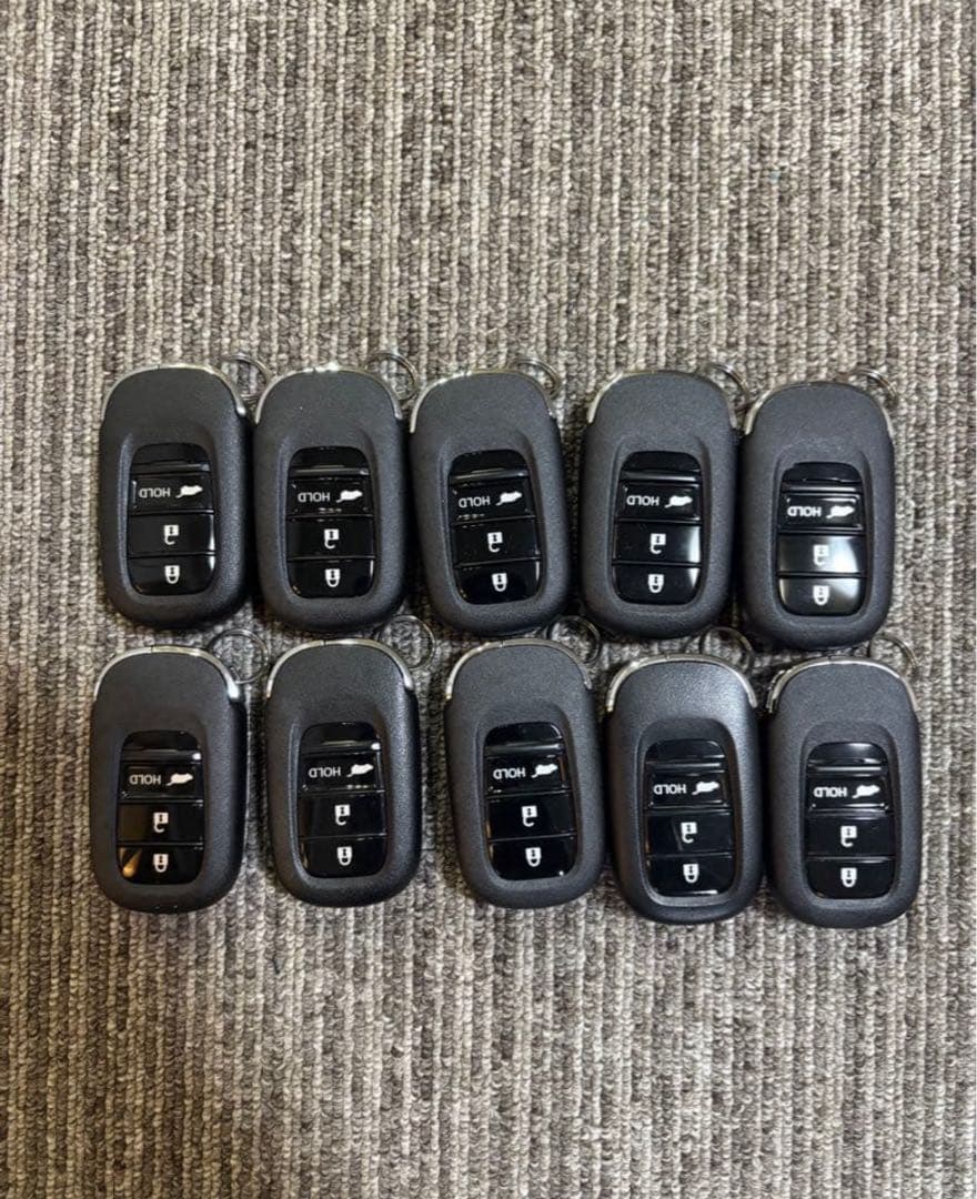 ホンダの未使用キーレスエントリー10個セット。
