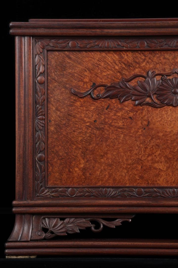 唐木細工師【阿達祥山】 玉葡萄紫檀草飾四方形 火鉢 幅43.5cm 瓶掛 囲炉裏