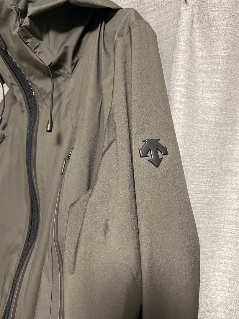 DESCENTE ALLTERRAIN デサント ハードシェルジャケット