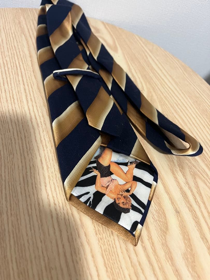 Dolce & Gabbana ネクタイ ネイビーゴールド　ドルガバ　スナップ