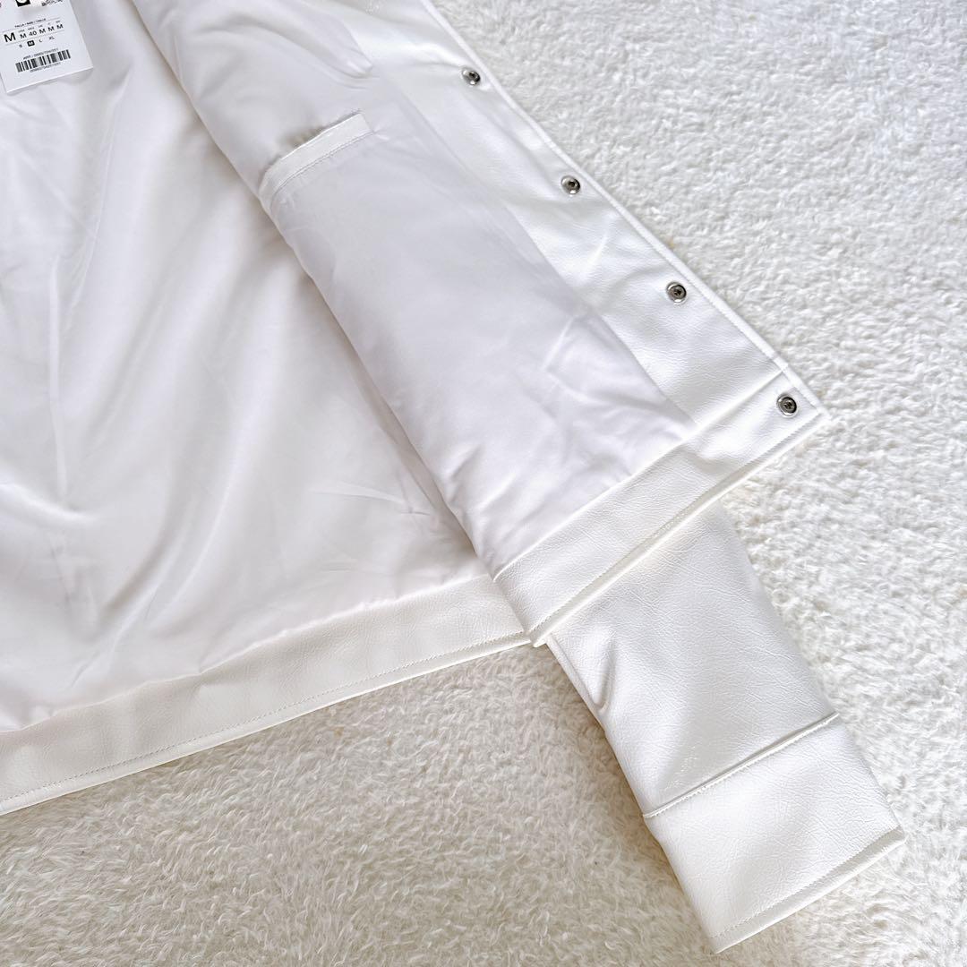 新品タグ付き✨【ZARA】光沢フェイクレザージャケット オフホワイト Mサイズ