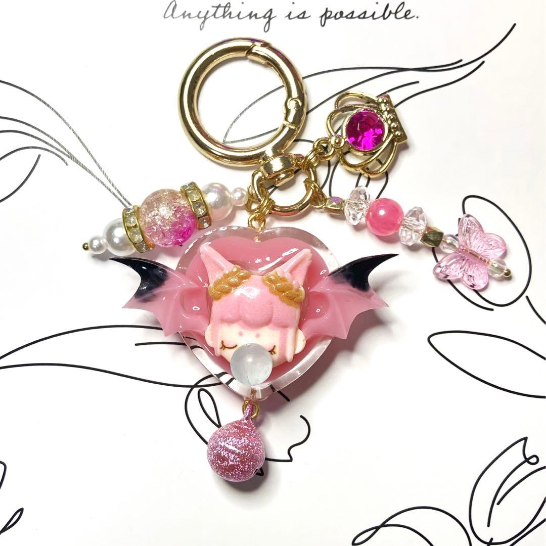 女の子　悪魔　ダブルハートシェイカー