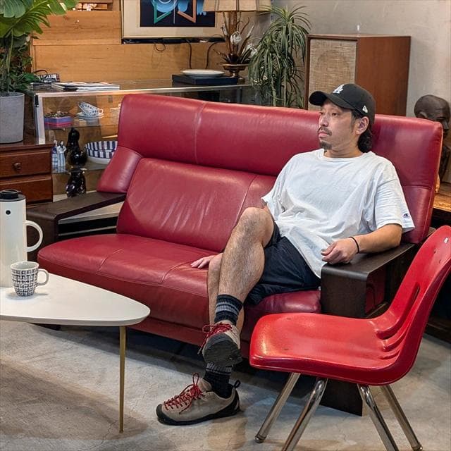 ciel様　カリモクチターノのダンテレザーアームソファ2シーター