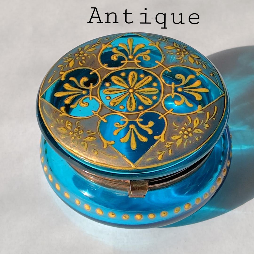 フランスアンティーク　トリンケットボックス　小物入れ　エナメルガラス
