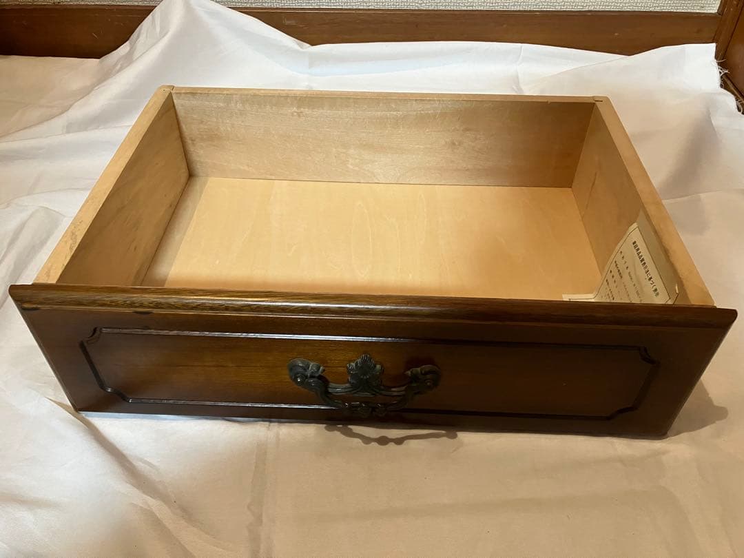 ☆値下げ☆【希少】karimoku（カリモク）コロニアル　電話台　高さ105cm