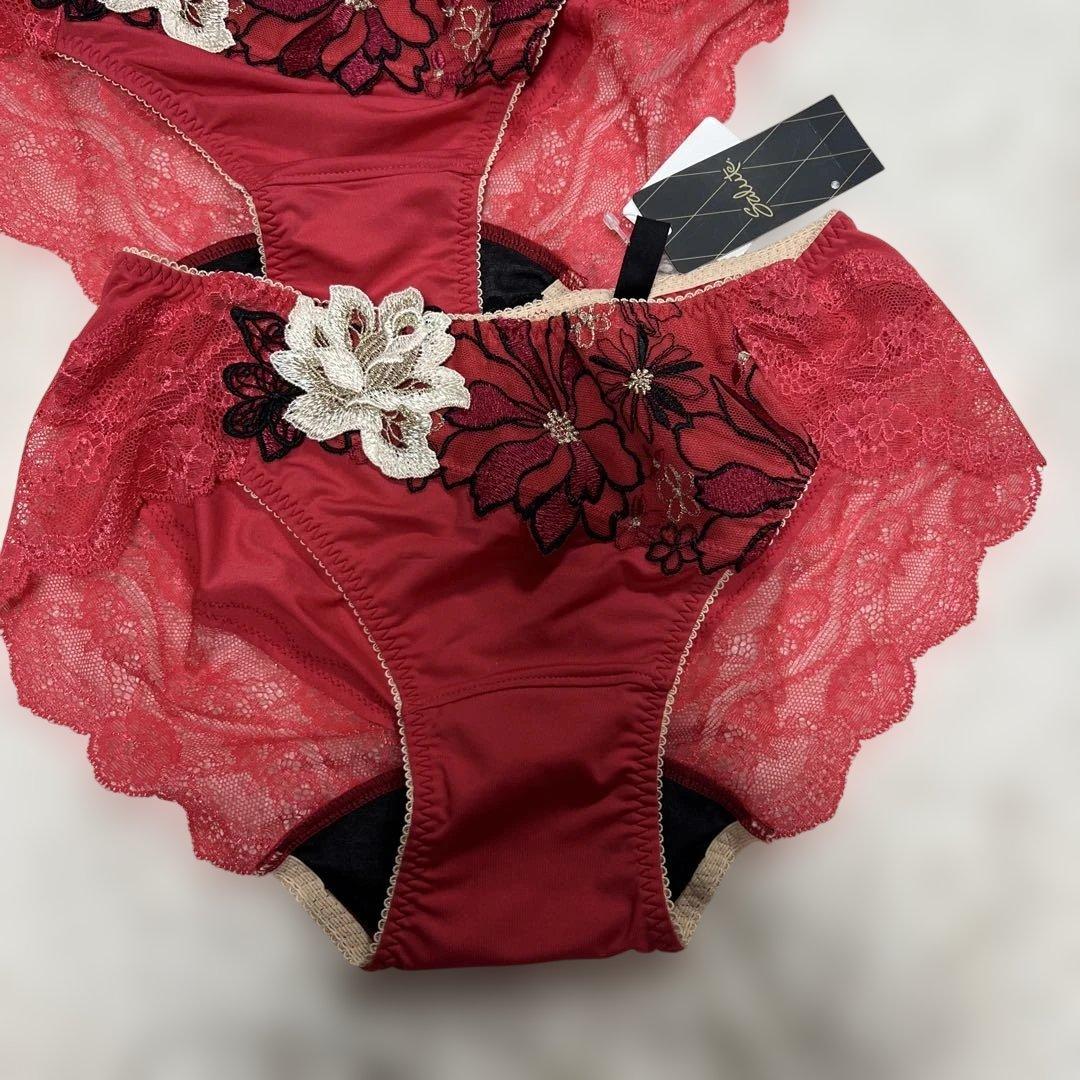 ワコール サルート　サニタリーショーツ　赤色　レッド　サイズL 2枚セット