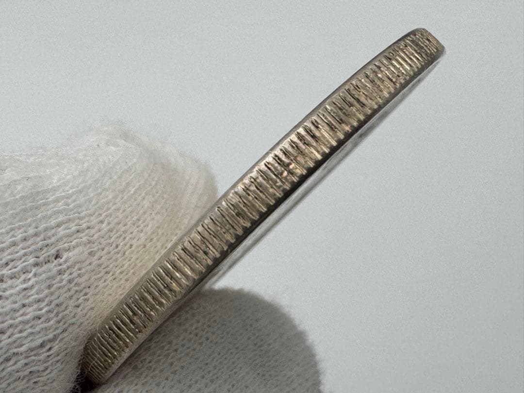 アメリカ 1ドル銀貨　ピースダラー　1922年