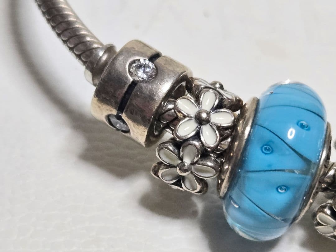 PANDORA　ブレスレット　ブルーベースチャームつき