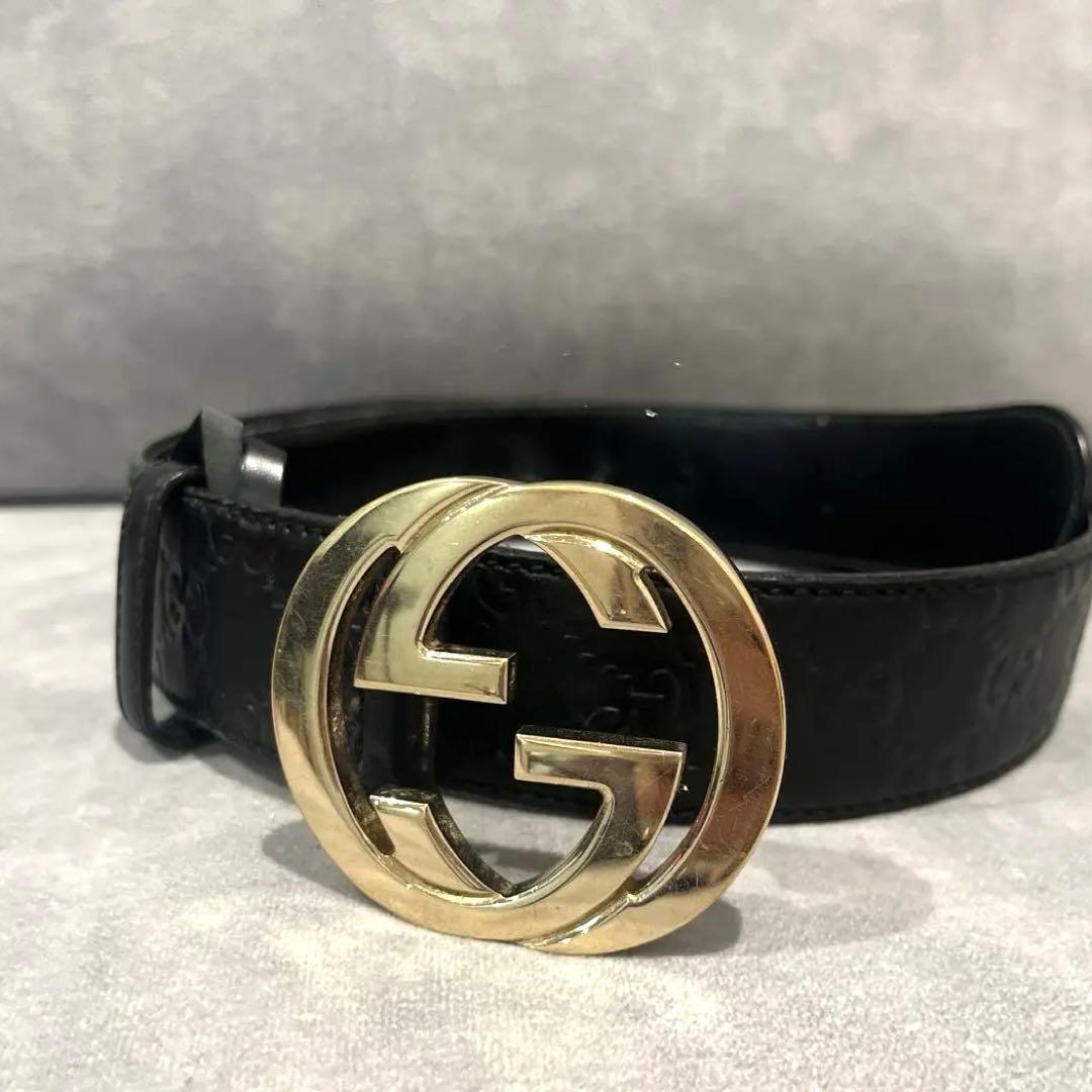 GUCCI ブラックレザー GGロゴ ベルト
