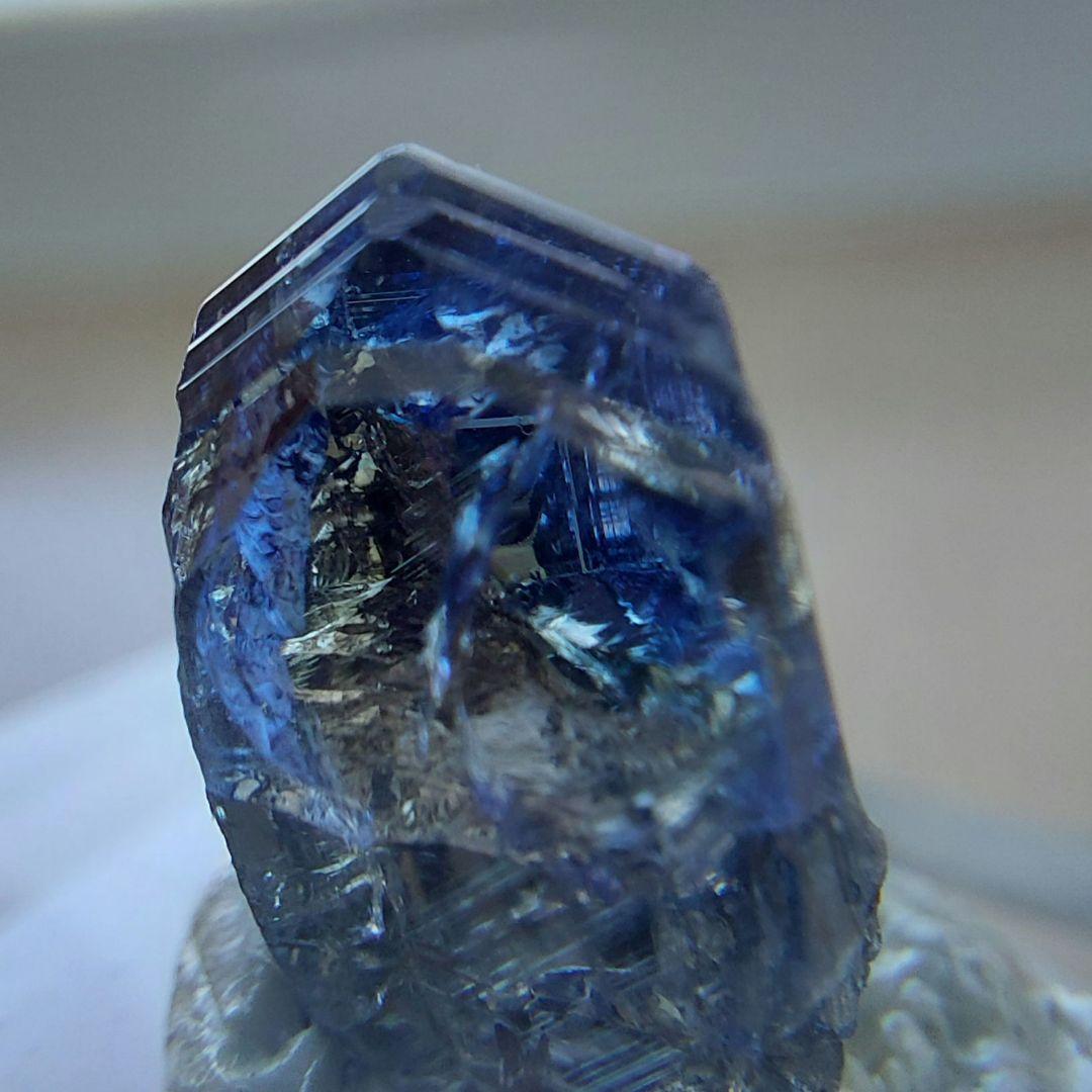 タンザナイト 灰簾石 バイカラー 非加熱 0.7cm×0.7cm×1cm