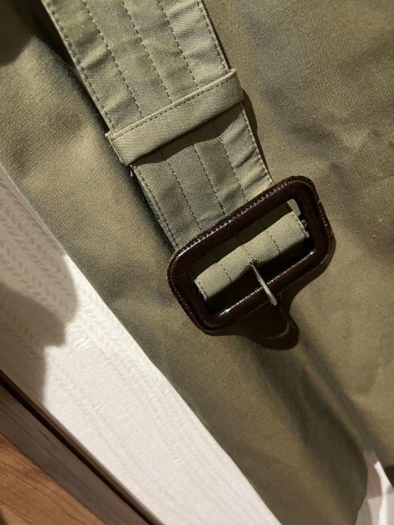 【美品】ロングトレンチコート　玉虫色　XL