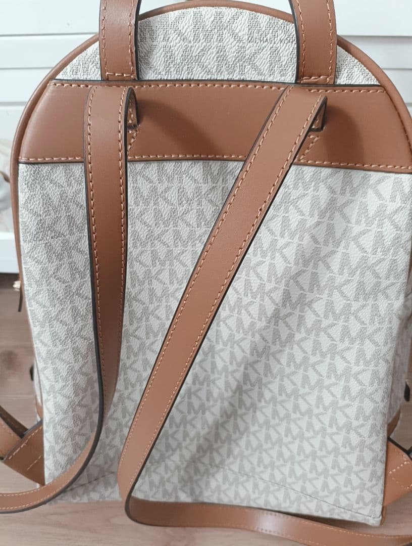 【2】MICHAEL KORS マイケルコース モノグラムリュック バックパック