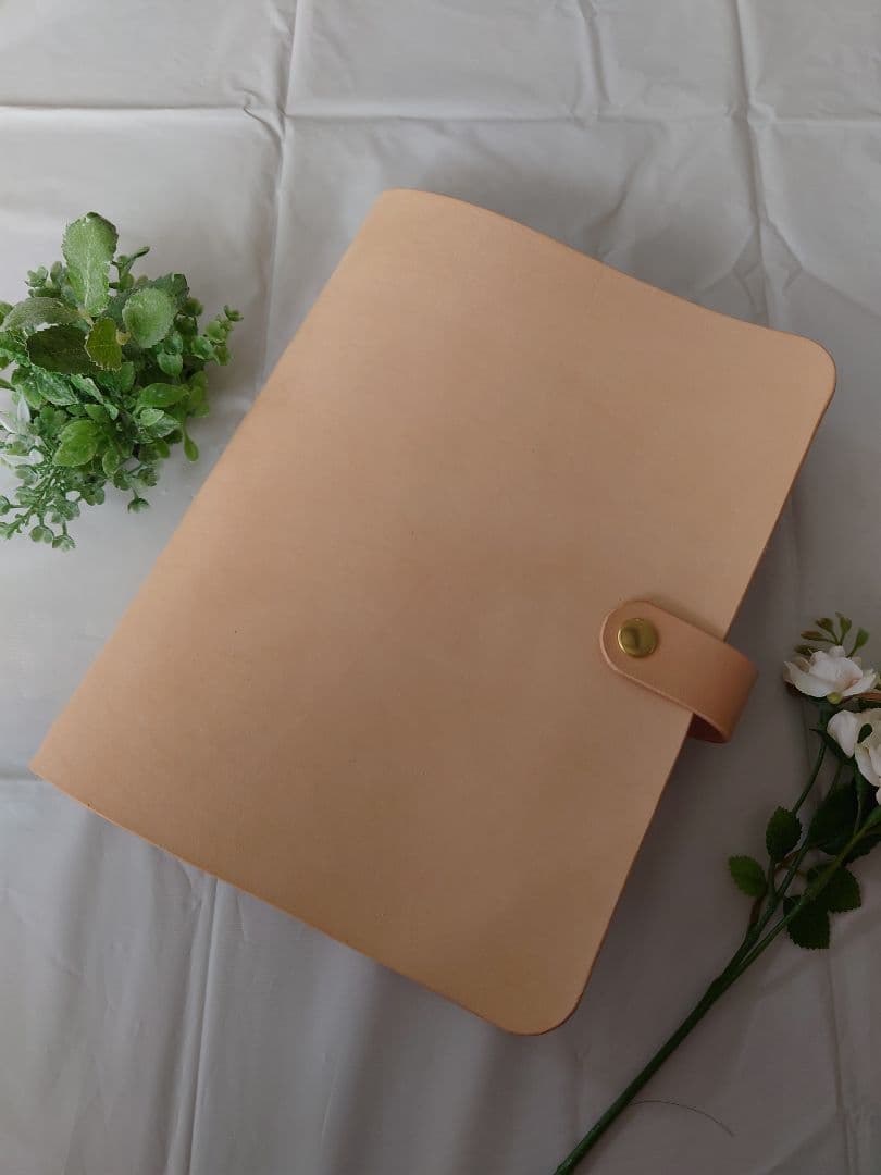 【真鍮と本革のルーズリーフバインダー　B5サイズ】ルーズリーフファイル　26穴