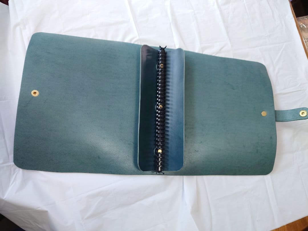 【真鍮と本革のルーズリーフバインダー　B5サイズ】ルーズリーフファイル　26穴