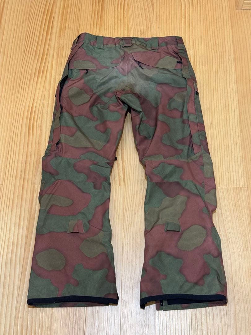 BURTON [ak] スノーボードパンツ
