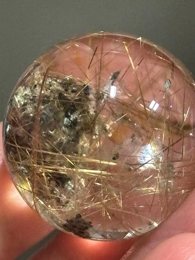 レア　タイチンルチルクォーツマイカ共生　スフィア2.78cm 透明度抜群　虹有り