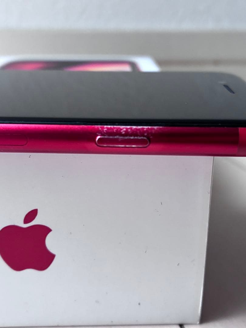 iPhone SE2 256GB SIMフリー RED