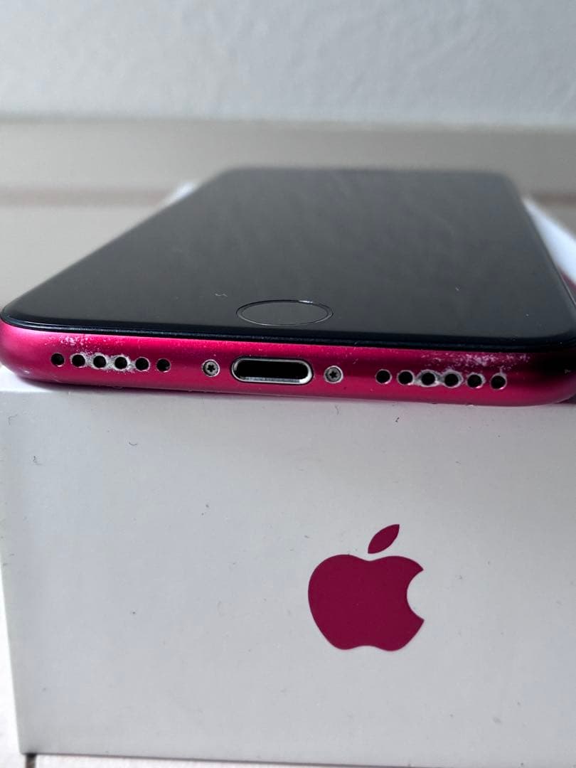 iPhone SE2 256GB SIMフリー RED