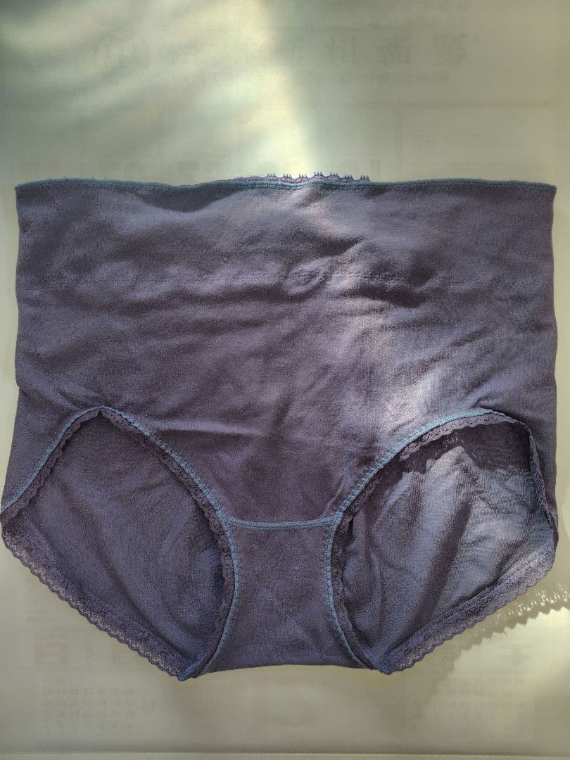 ひーぃ　マルコ　サクラロングガードル　EL76 2枚ショーツLL2枚