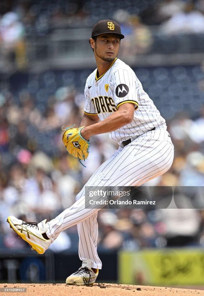 ダルビッシュYu11パドレスLimitedバットマンパッチ付ジャージL