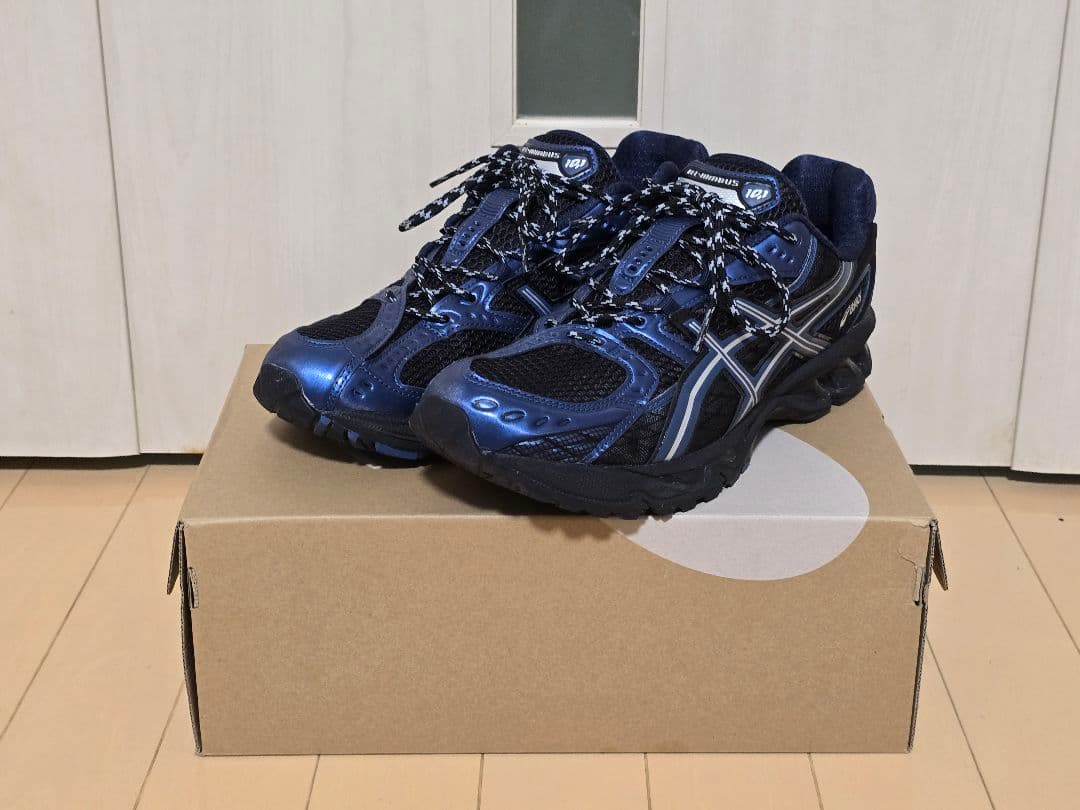 靴 Asics Gel-Nimbus 10.1 Black/Grand Shark