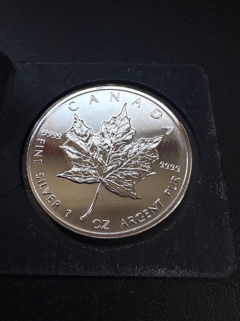 1997年 カナダ メイプルリーフ 銀貨　1オンス