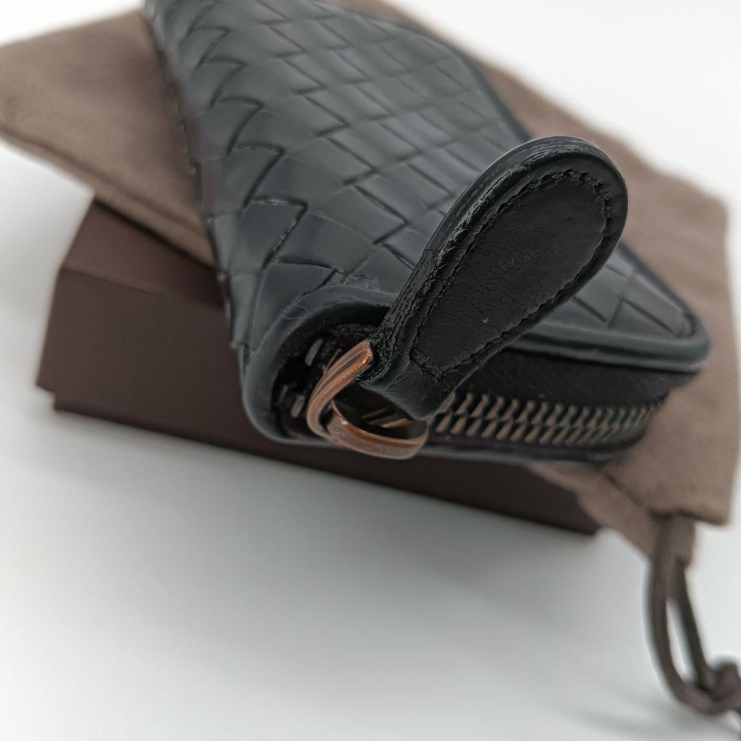 美品　BOTTEGA VENETA ケース　イントレチャート　ブラック
