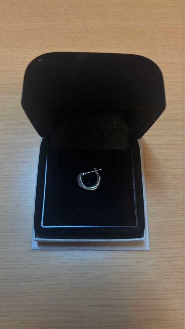 ★即購入可★ GARNI シルバー フープピアス ギフトボックス付き