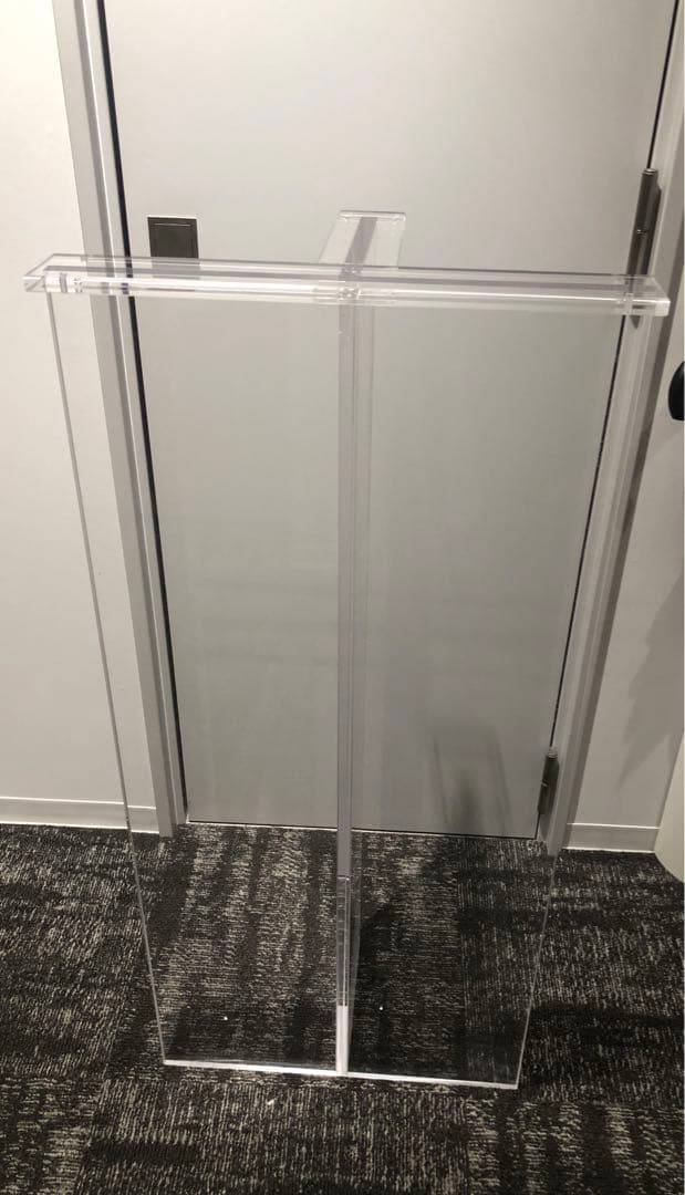 一点物のレジンテーブル一オリジナルデザイン樹脂アート