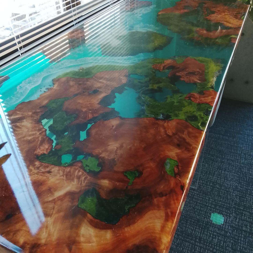 一点物のレジンテーブル一オリジナルデザイン樹脂アート