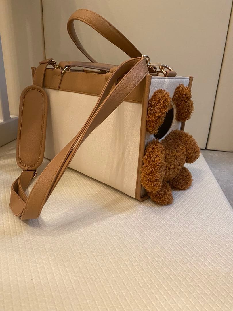 Hunny Couture ぬいぐるみ付きキャリーバッグ