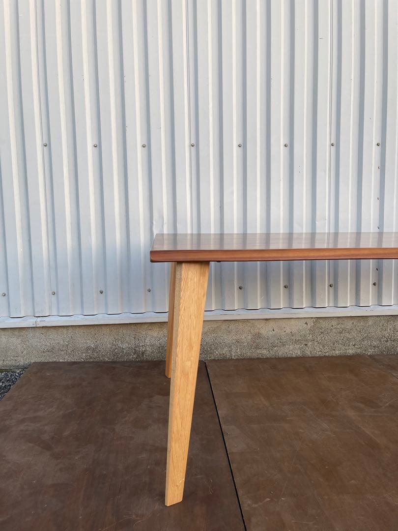 飛騨の香り ウォールナットダイニングテーブル