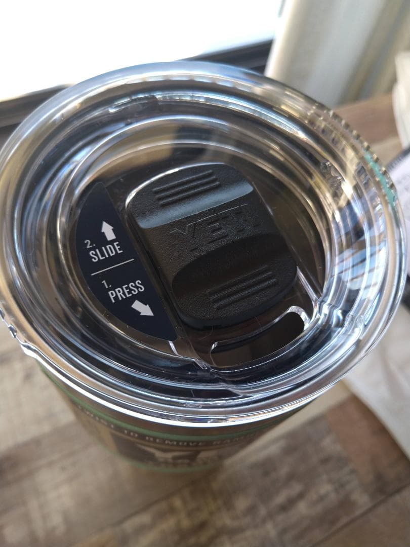 【新品・未使用】YETI Rambler 30 oz Travel Mug