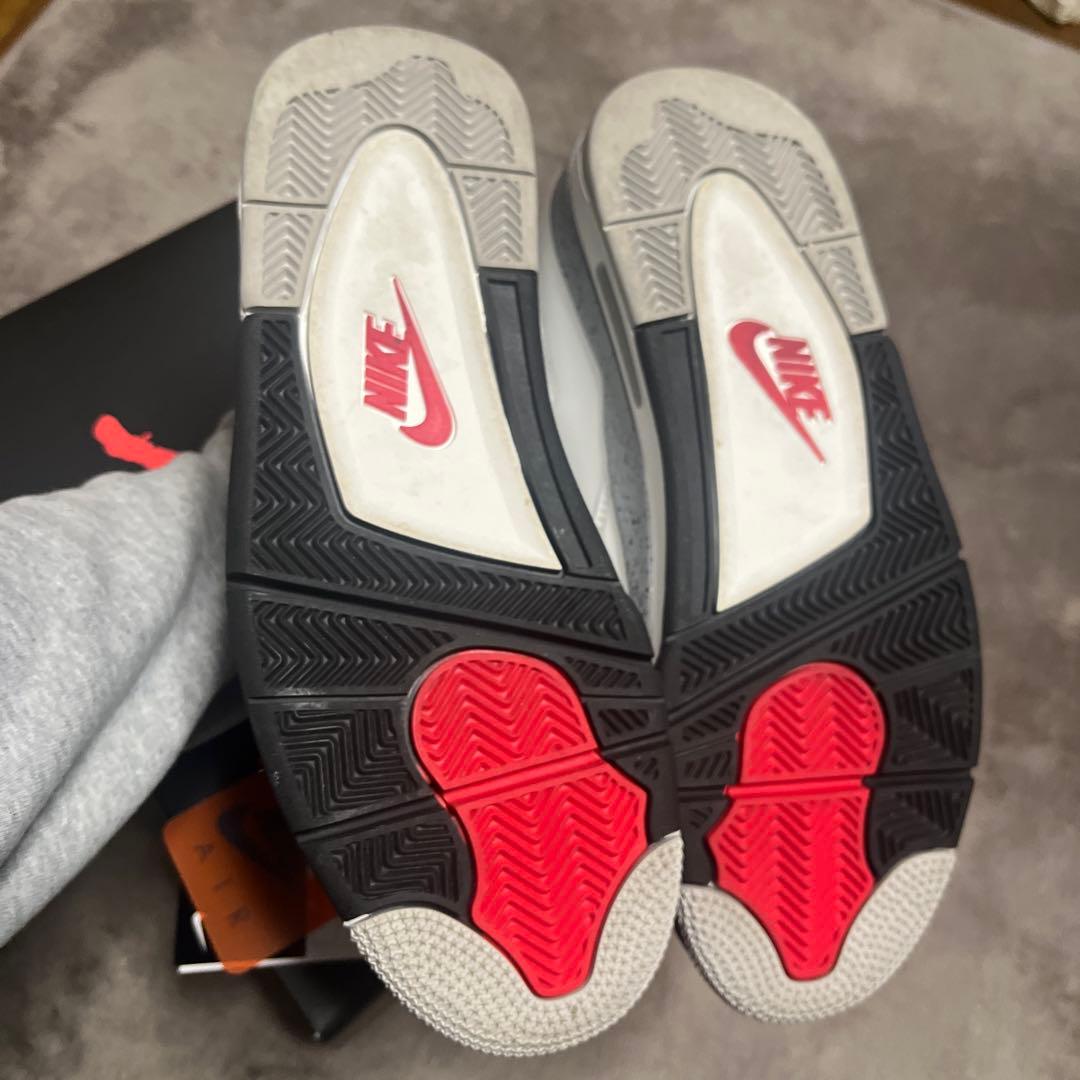 靴 Nike Air Jordan 4 White cement